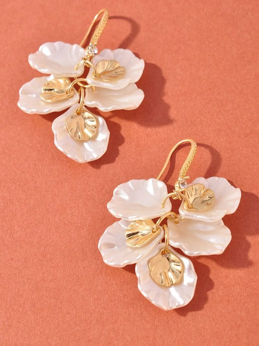 Petal Dangle Earring