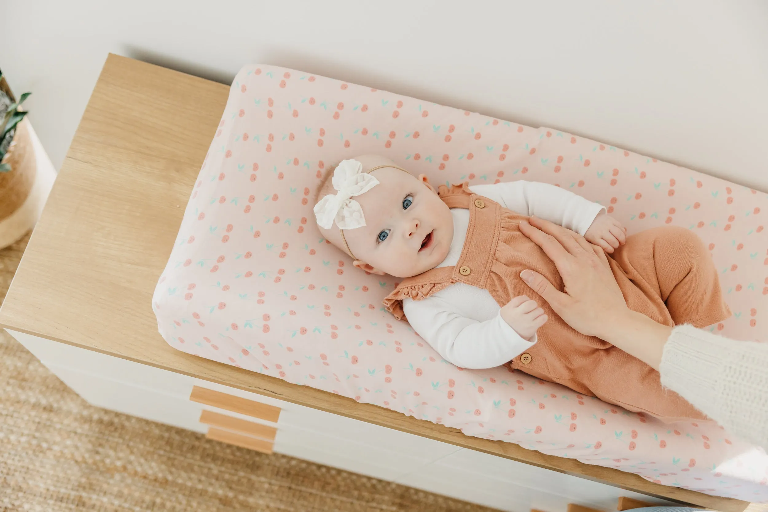 Premium Knit Diaper Changing Pad Cover - Cheery