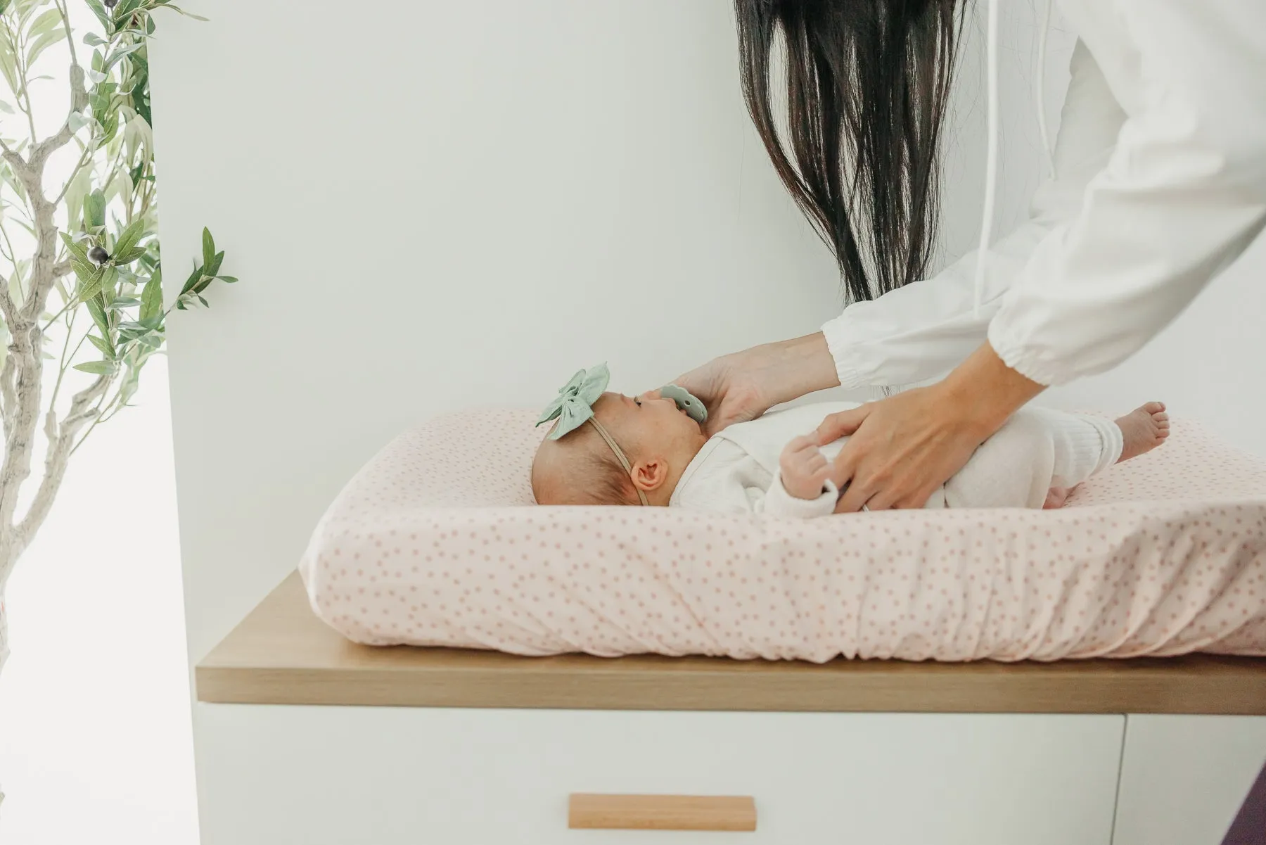 Premium Knit Diaper Changing Pad Cover - Dottie