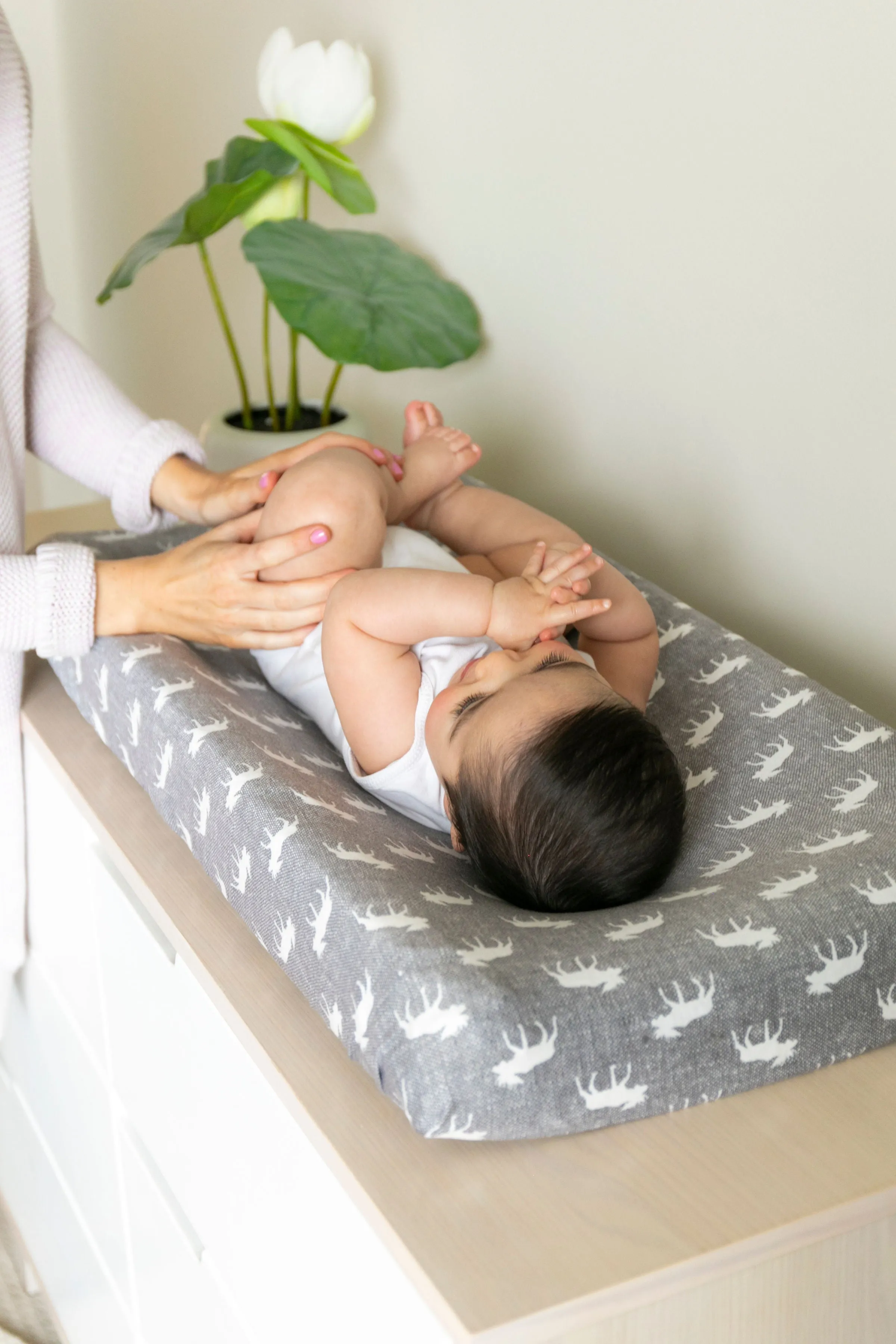 Premium Knit Diaper Changing Pad Cover - Scout