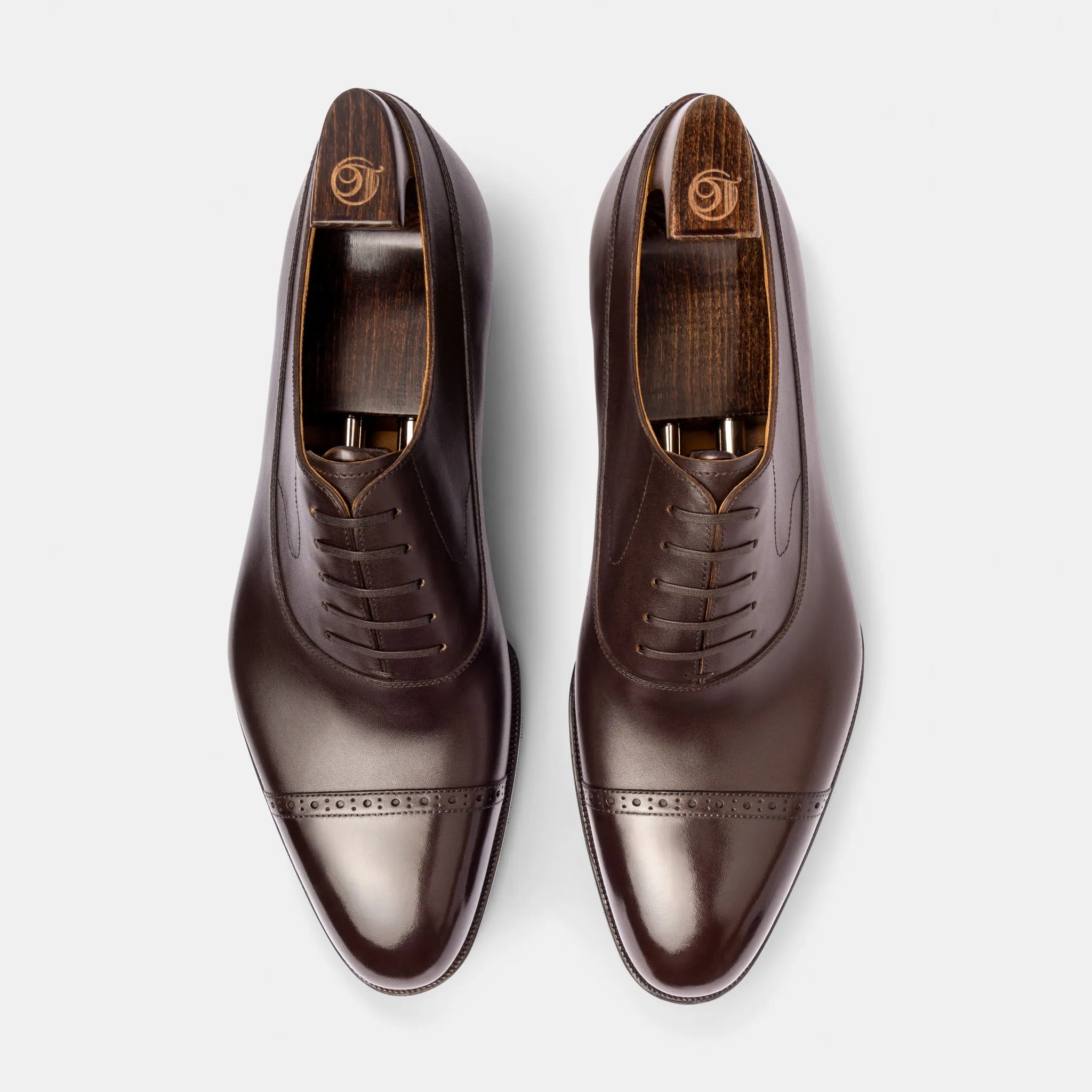 Raj Singhs Classic Oxford Cap Toe in Dark Brown – Italian Leather Elegance