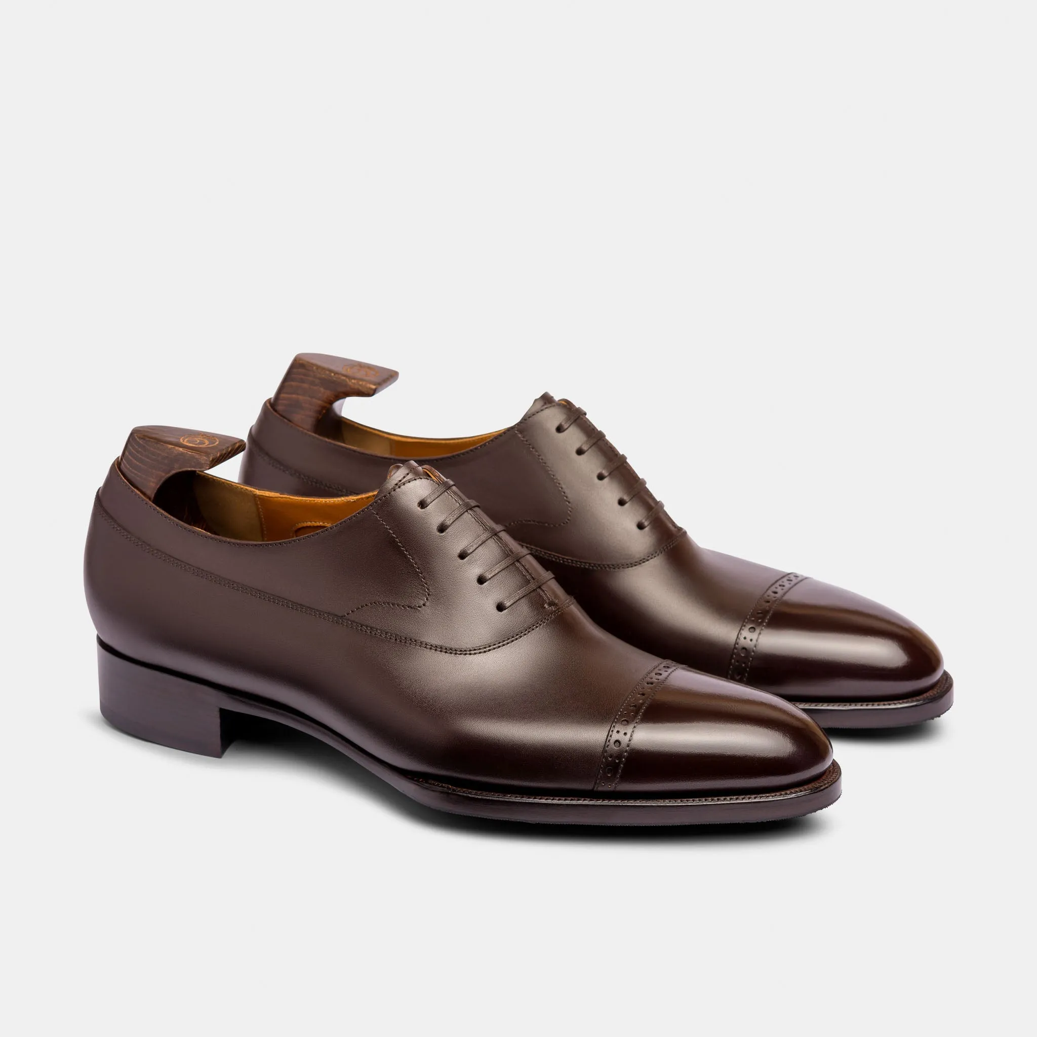 Raj Singhs Classic Oxford Cap Toe in Dark Brown – Italian Leather Elegance