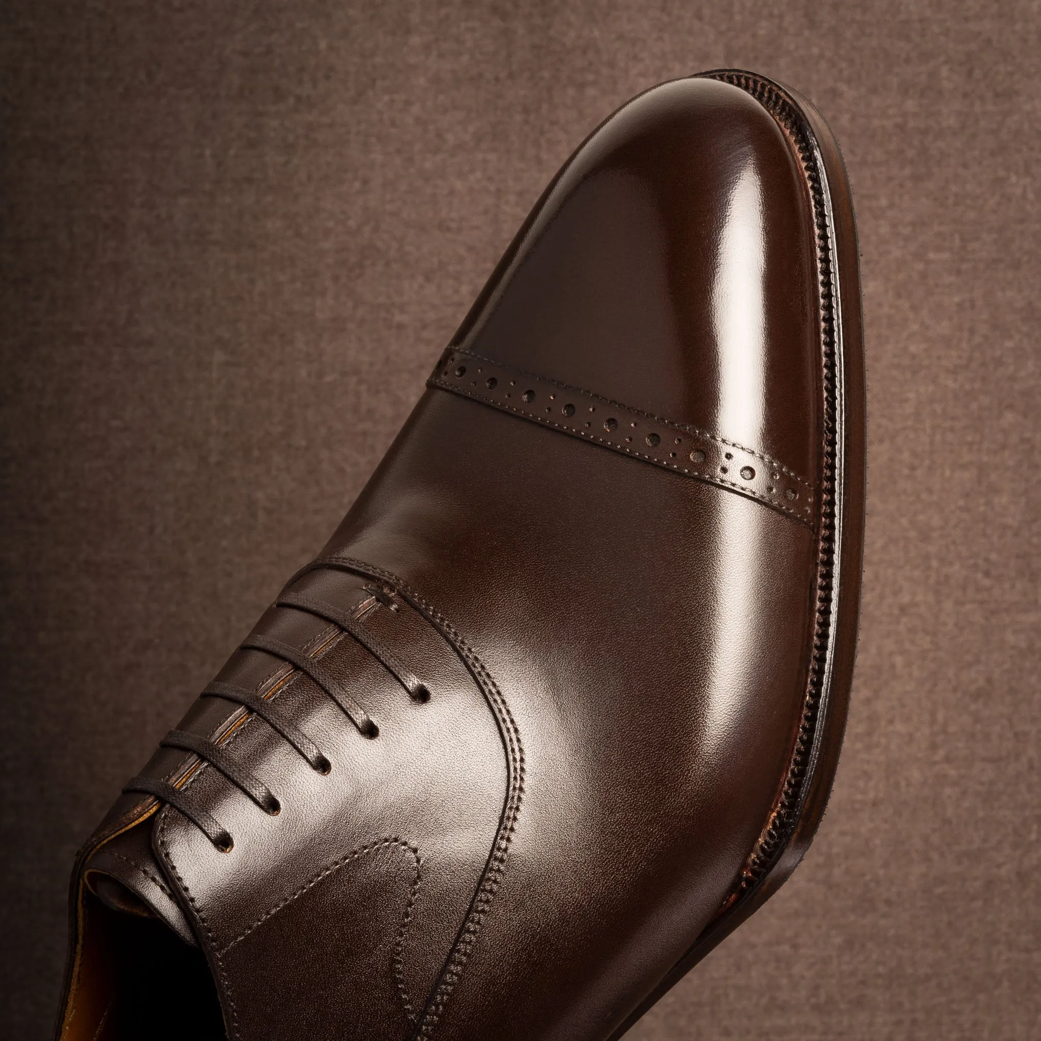 Raj Singhs Classic Oxford Cap Toe in Dark Brown – Italian Leather Elegance