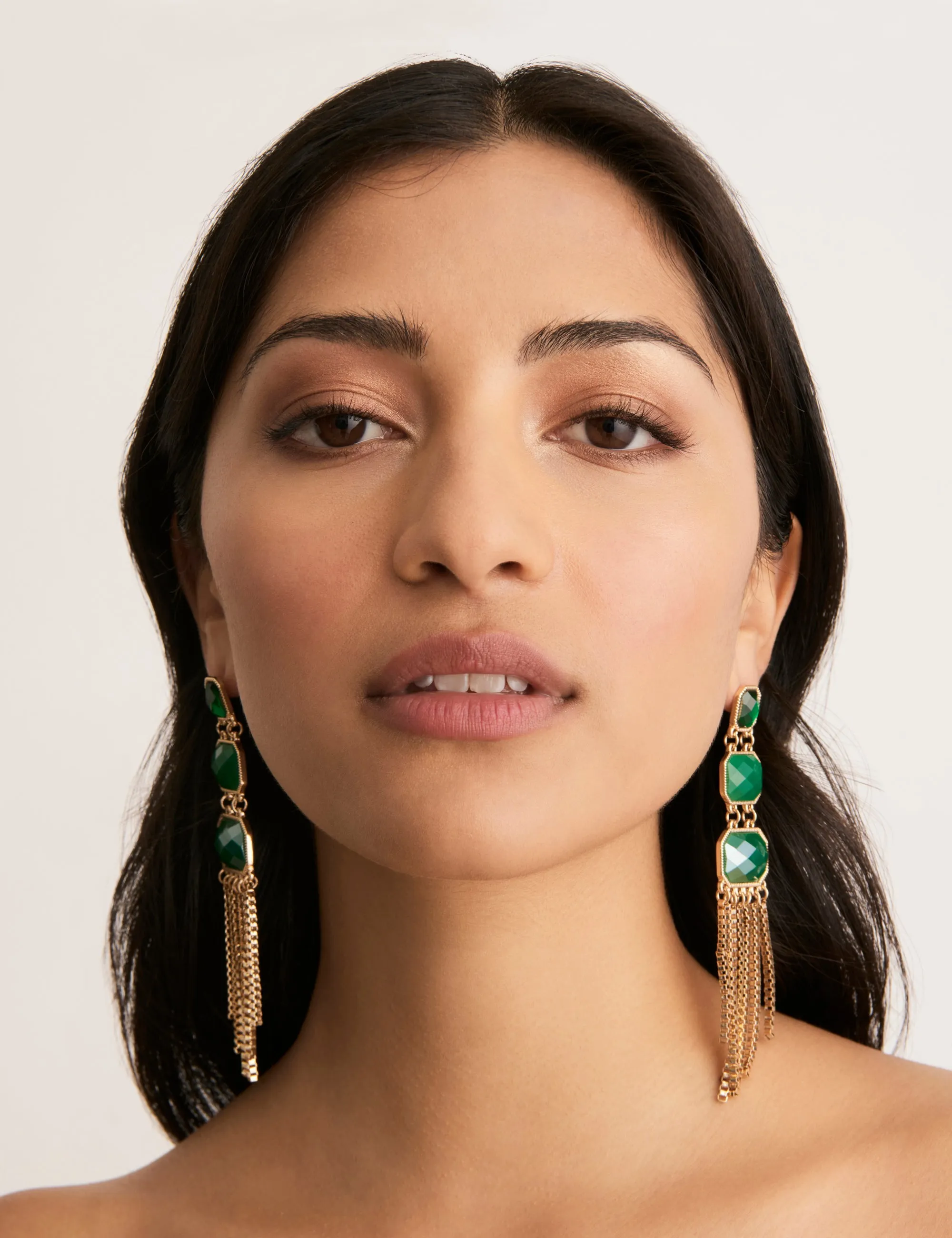 REGALE 3 STONE EARRING