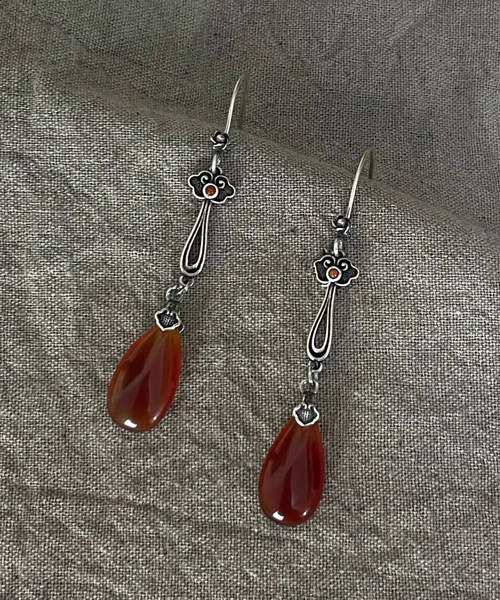Retro Red Sterling Silver Water Drop Red Agate Drop Earrings GEM6270