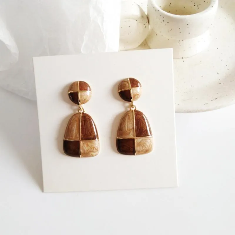 Riri Earrings