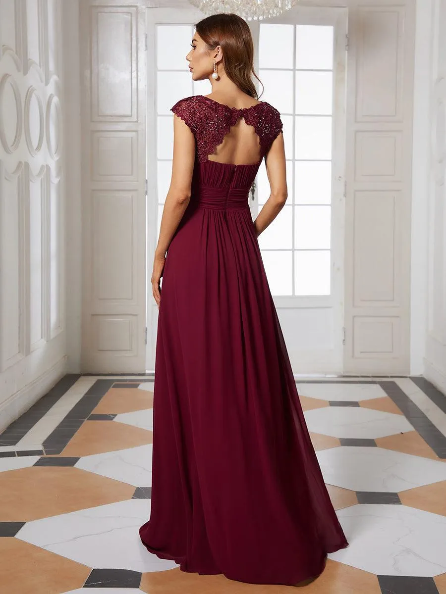Robe de soirée élégante longue en dentelle à manches longues