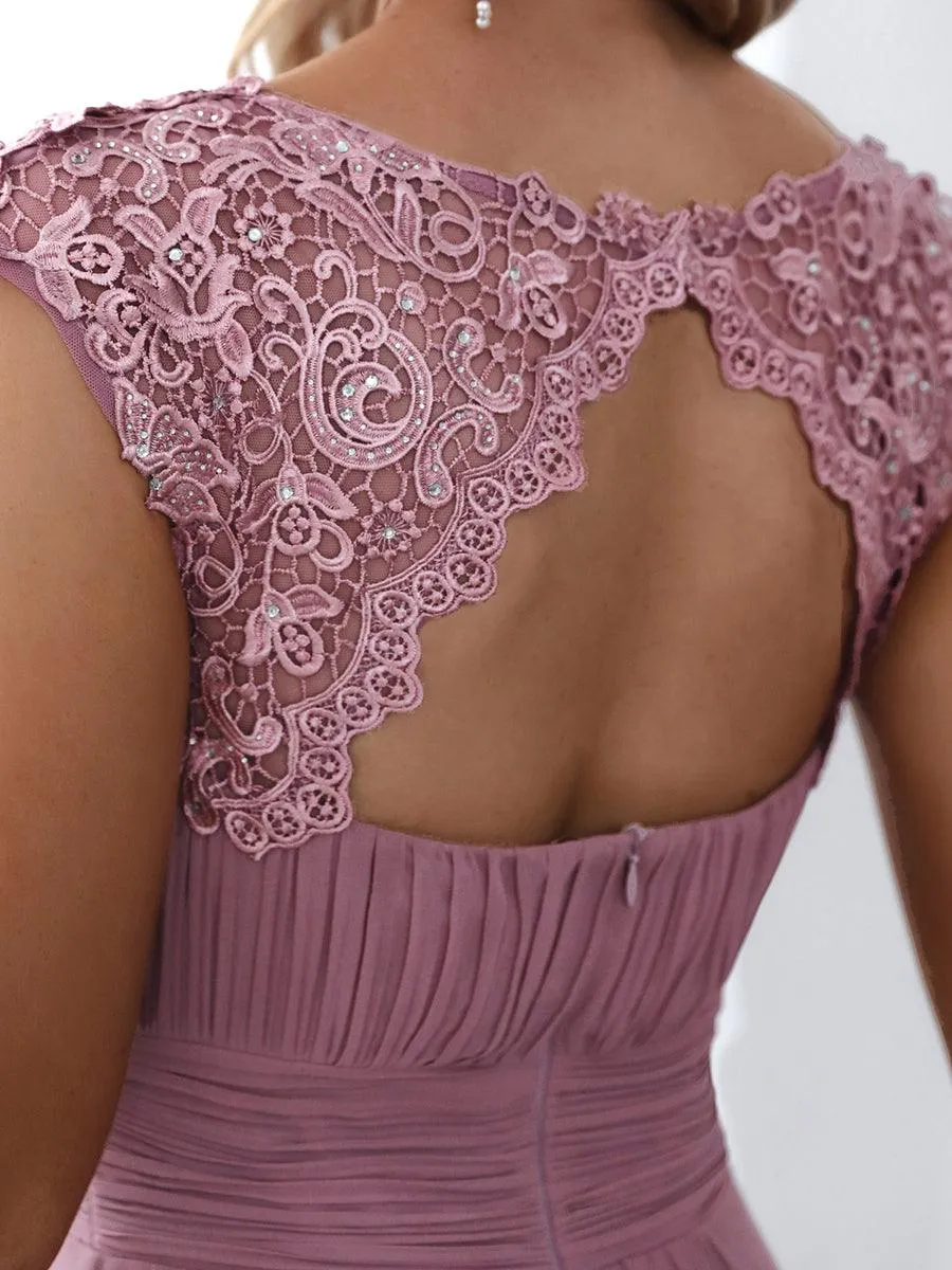 Robe de soirée élégante longue en dentelle à manches longues