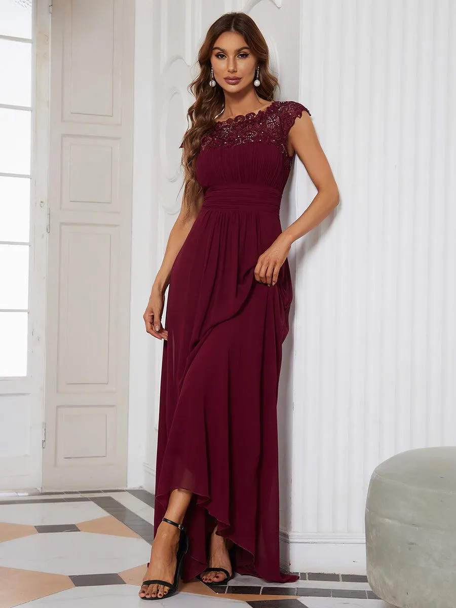 Robe de soirée élégante longue en dentelle à manches longues