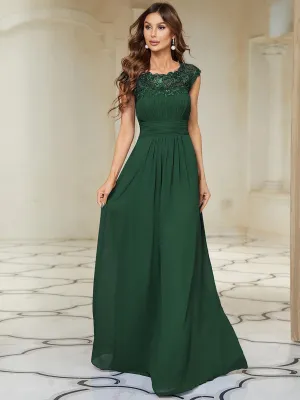 Robe de soirée élégante longue en dentelle à manches longues