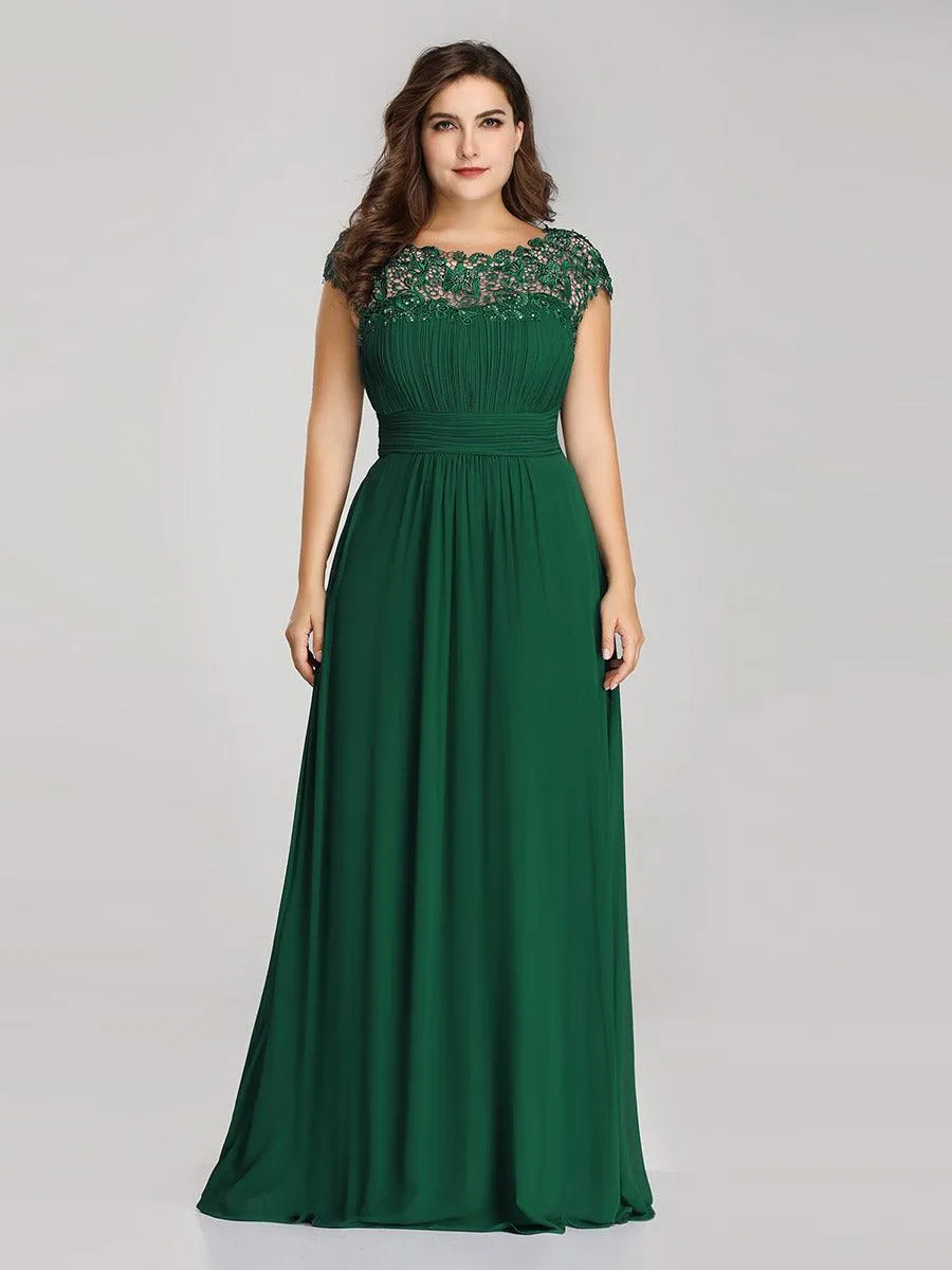 Robe de soirée élégante longue en dentelle à manches longues