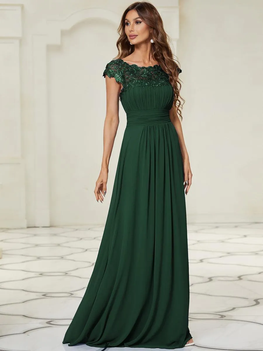 Robe de soirée élégante longue en dentelle à manches longues