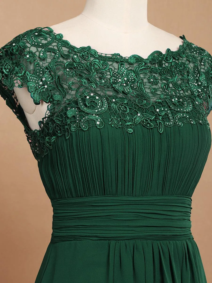 Robe de soirée élégante longue en dentelle à manches longues