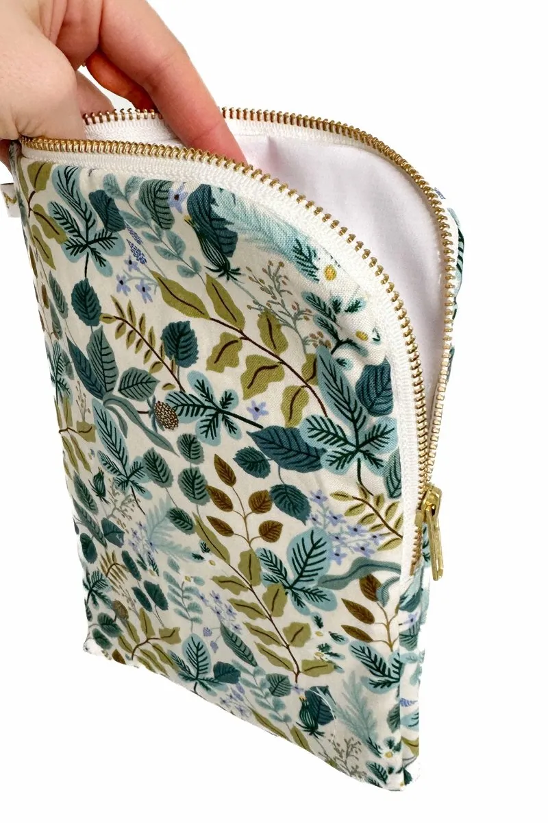 Sage Garden Everyday Travel Diaper Pouch