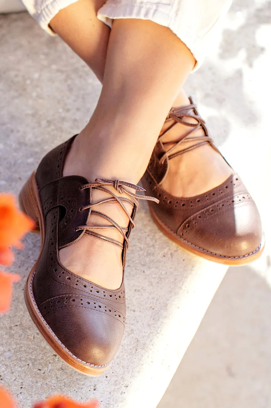 Scandinavia Leather Oxfords (Sz. 5)