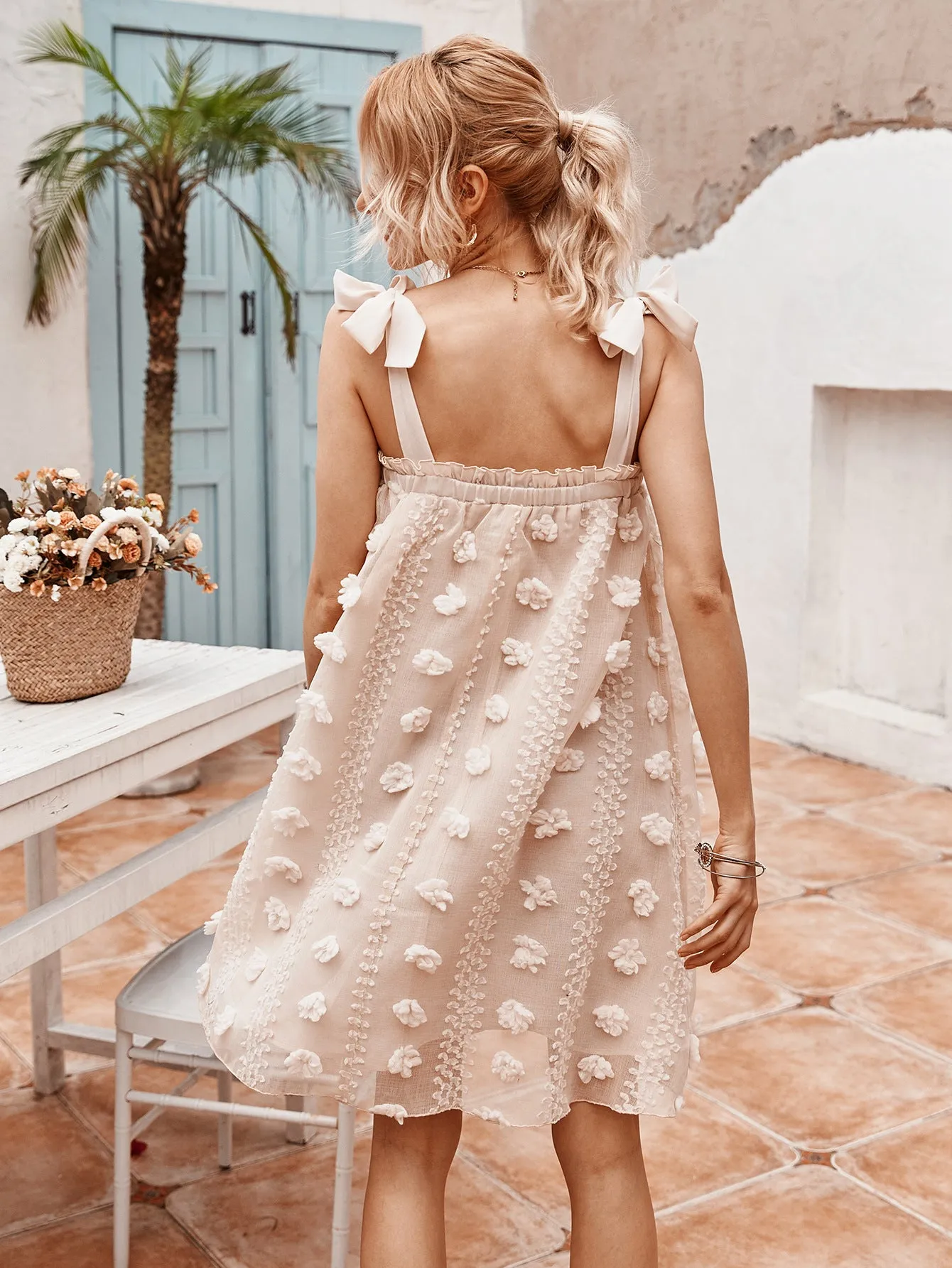 Sexy Lace-up Tube Top Loose Decorative Flowers Floral Mini Dresses