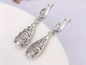 Silver plated water drop earrings
