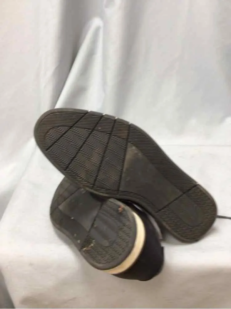 SIZE 9 1/2 MIX NO 6 Men's SHOES