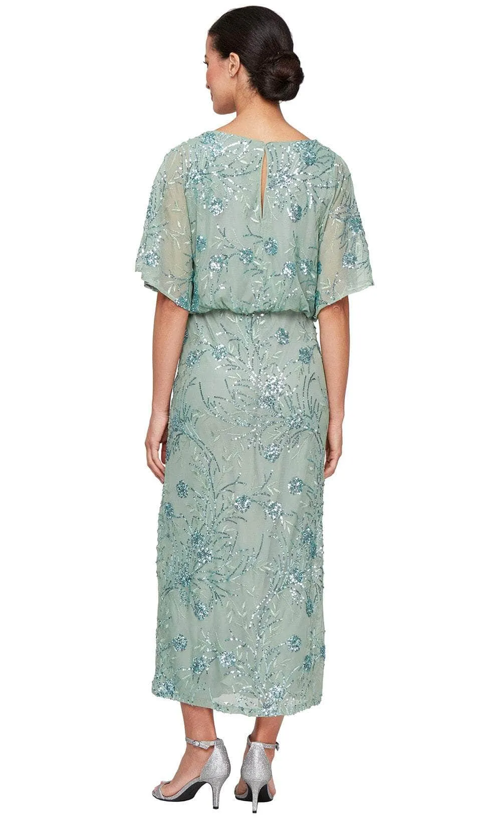 SLNY 9496478 - Embroidered Blouson Bodice Sheath Dress