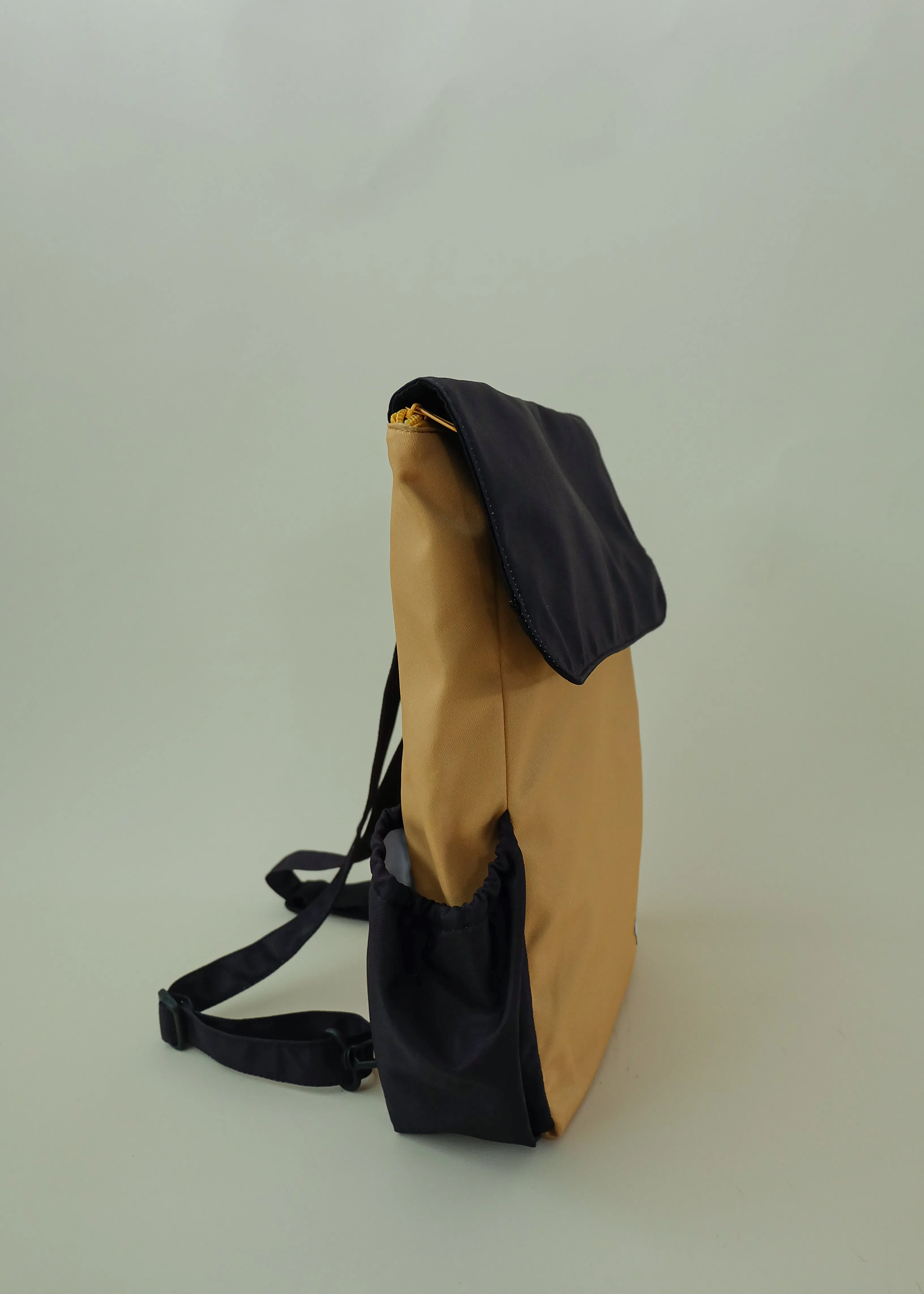 {{Smaller 14INCH SIZE}}Mustard Black Utility 4-Way Washable Bag