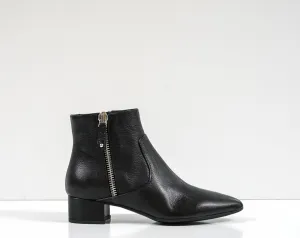 Stefano Stefani Women's Black Leather Ankle Boot 7649