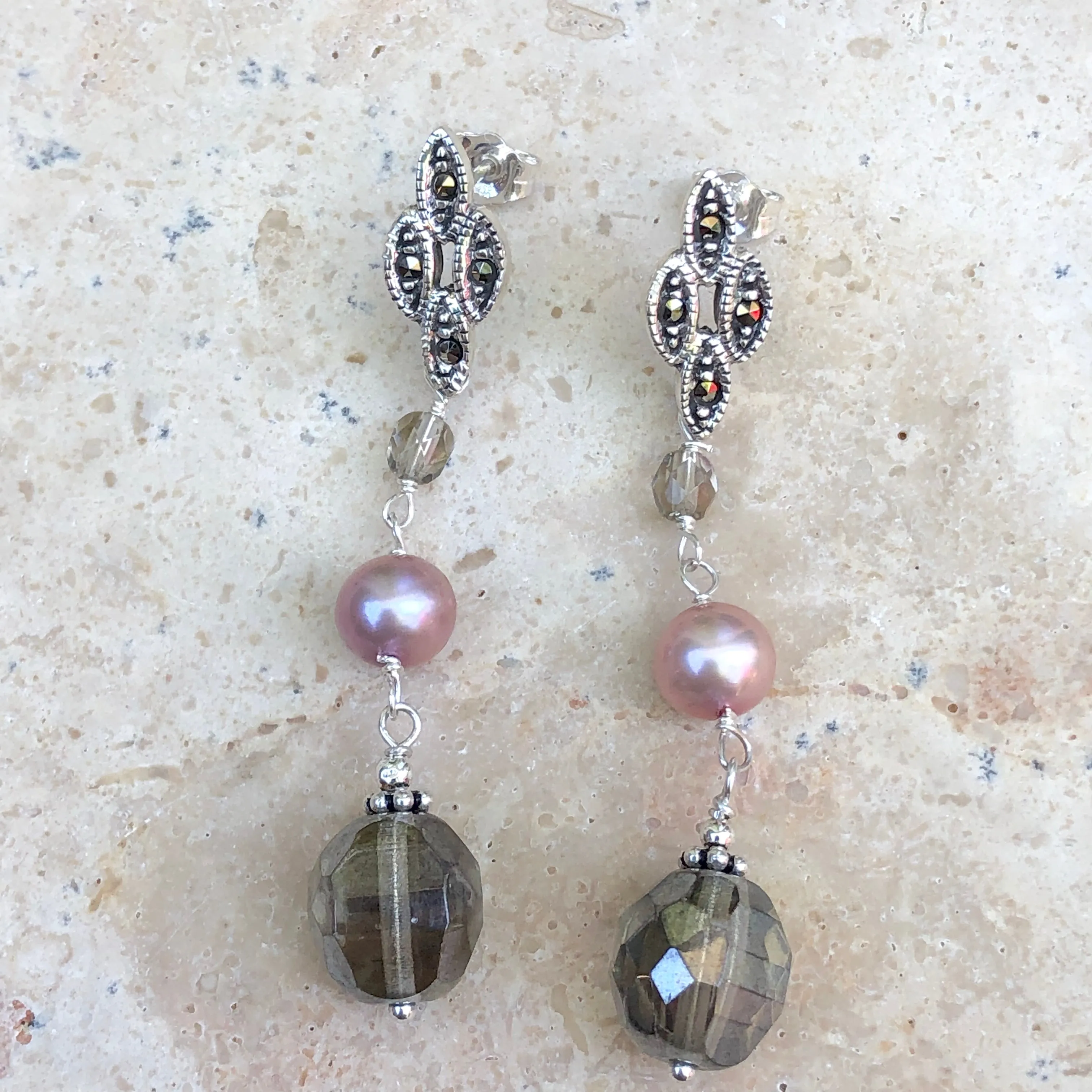 Sterling Silver Freshwater Cultured Cream Pearl   Glass Dangle Earrings