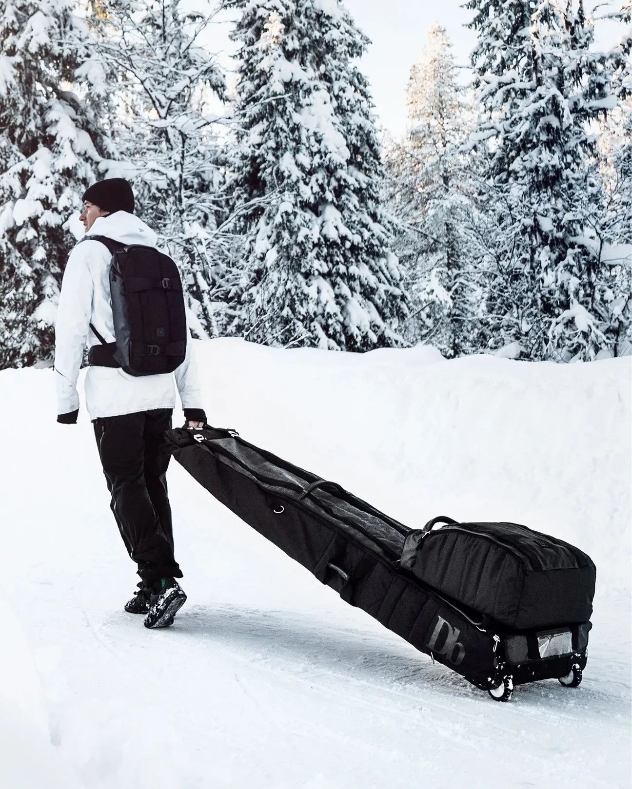 The Djärv Snowroller Ski Bag