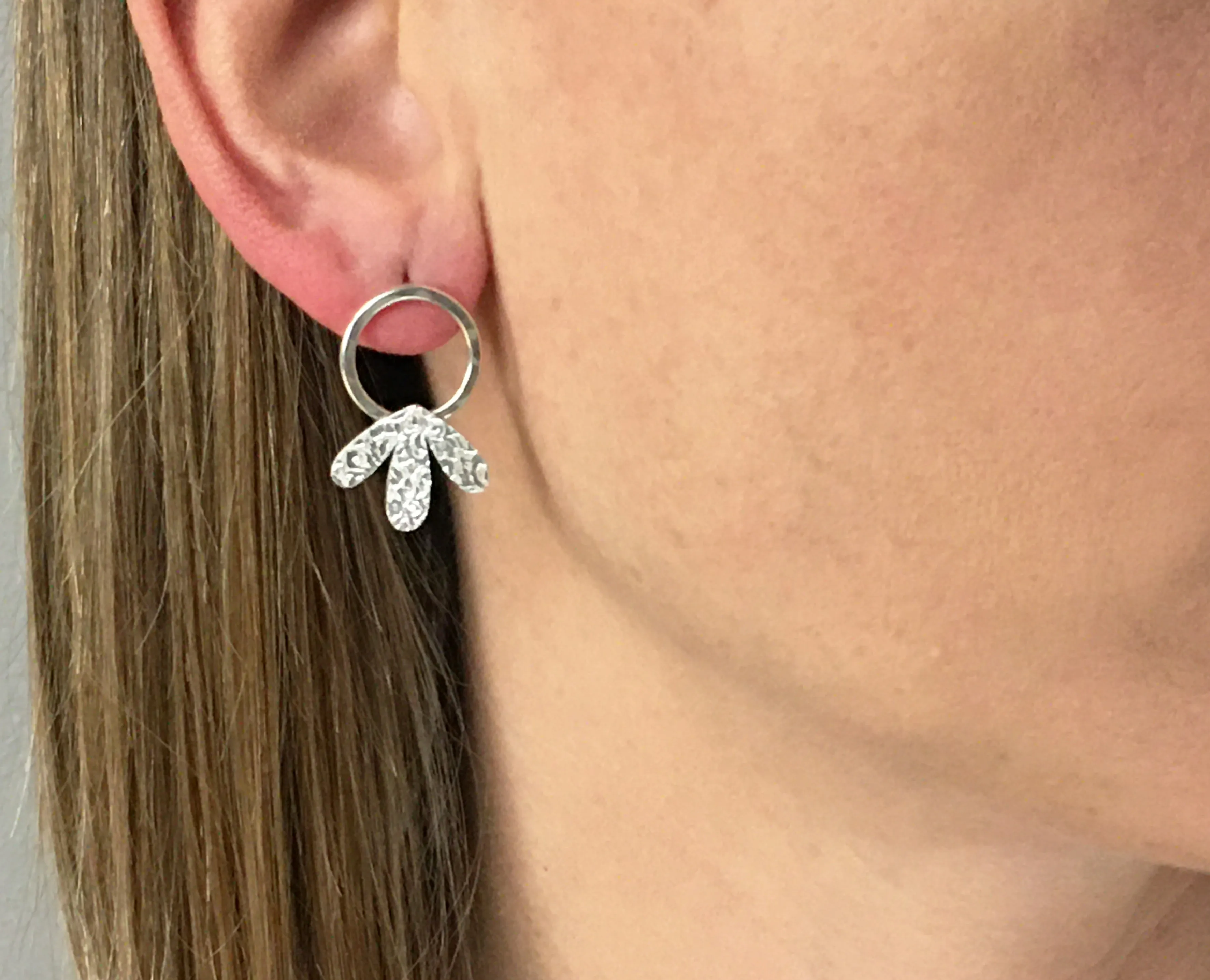 Triple Drop Dangle Posts on Circle with Silver