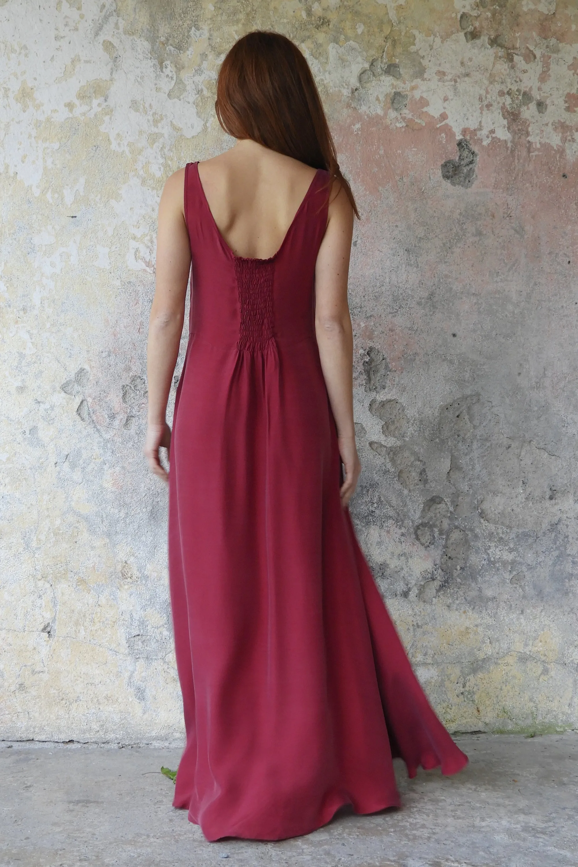 TULIP Sleeveless Dress