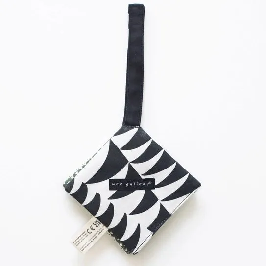 Wee Gallery - Crinkle Pages Stroller Toy - Woodland