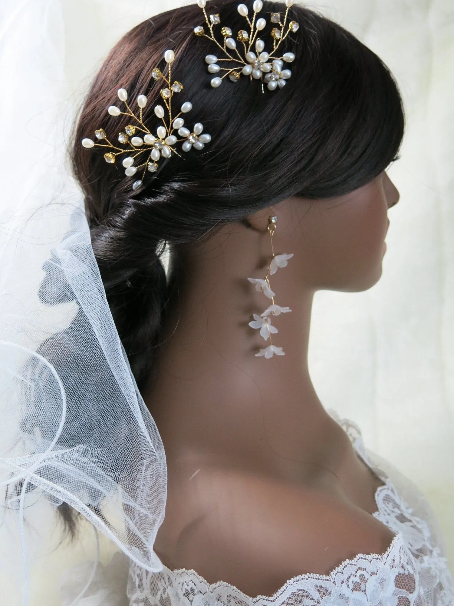 White Floral Earrings, Bridal Gold Flower Dangle Studs, Wedding Cascading Flower Dangle Stud Earrings