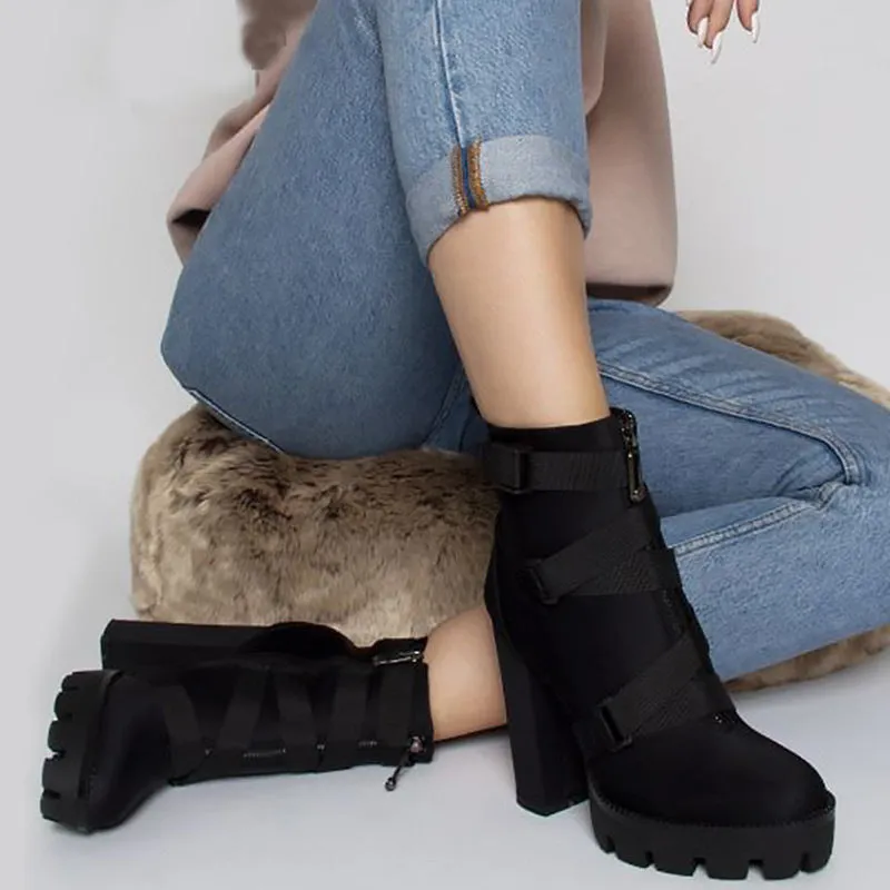 Women's Thick Heel Black Boots
