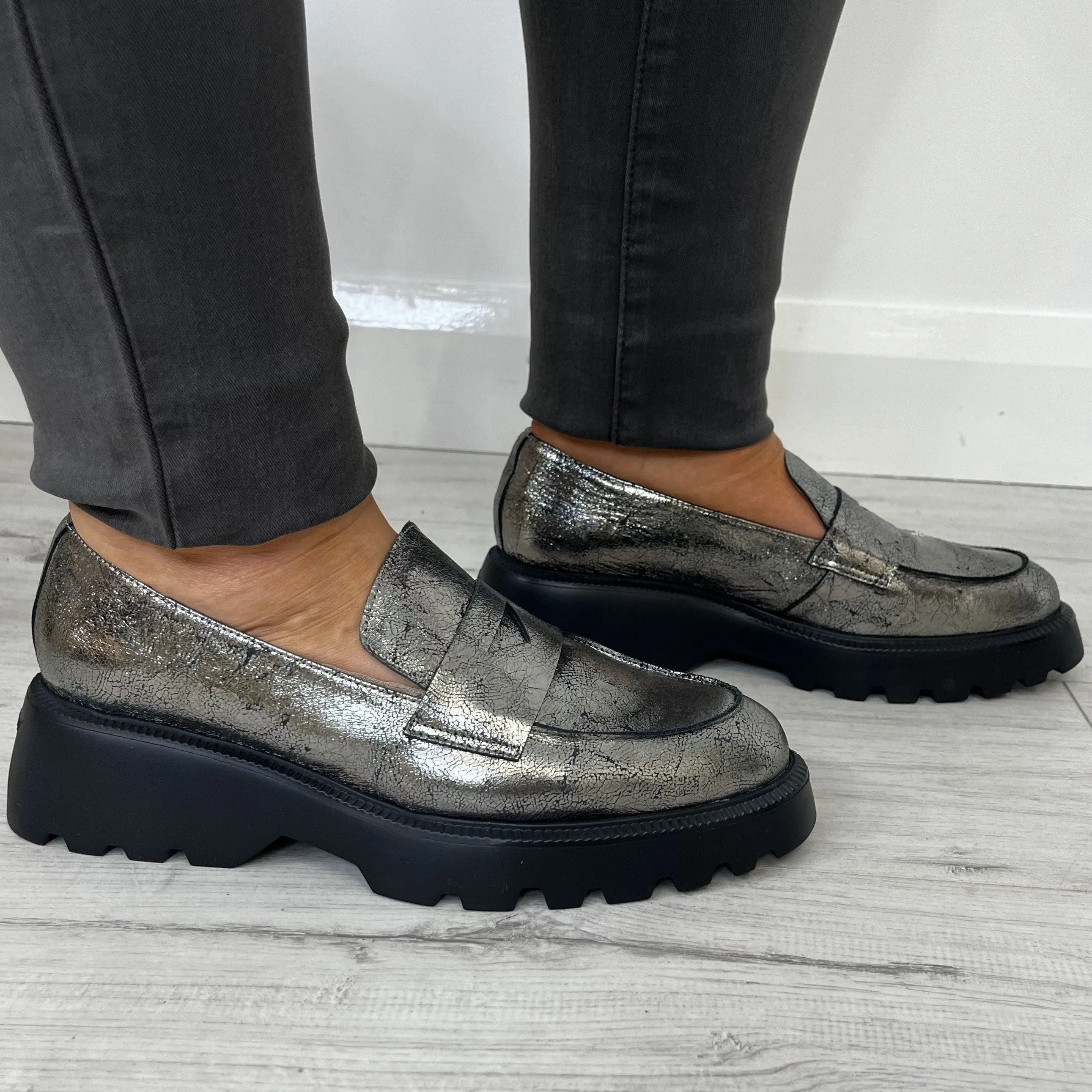 Wonders Metallic Silver Leather Chunky Loafersh