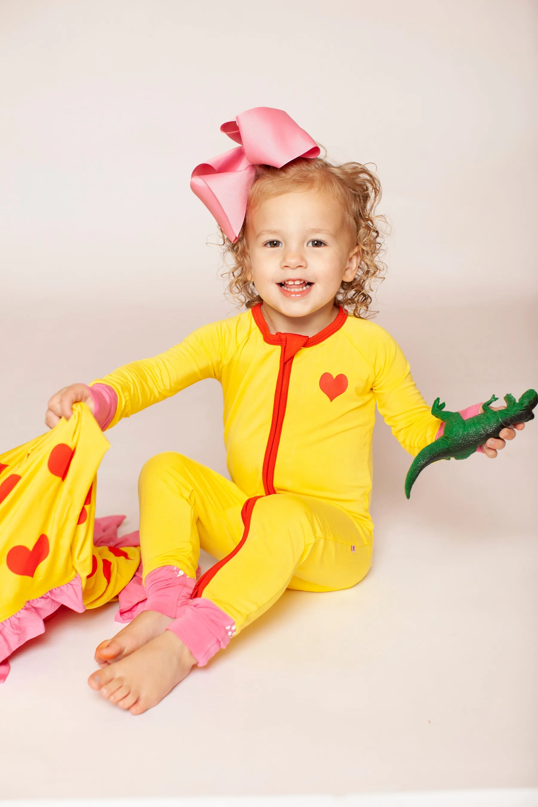 Yellow Footie